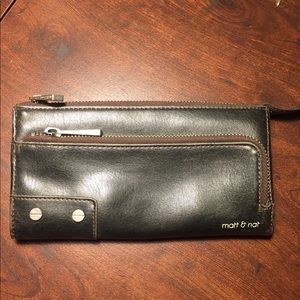 Matt & Nat wallet